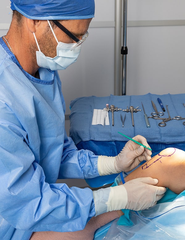 Knee Injury Treatment North Miami FL